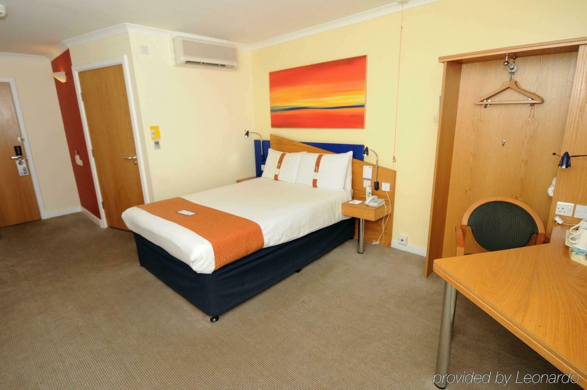 Express Manchester - Salford Quays By Ihg Hotel Salford (Greater Manchester)